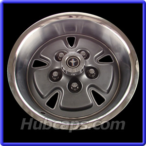 Ford mustang hubcap #3